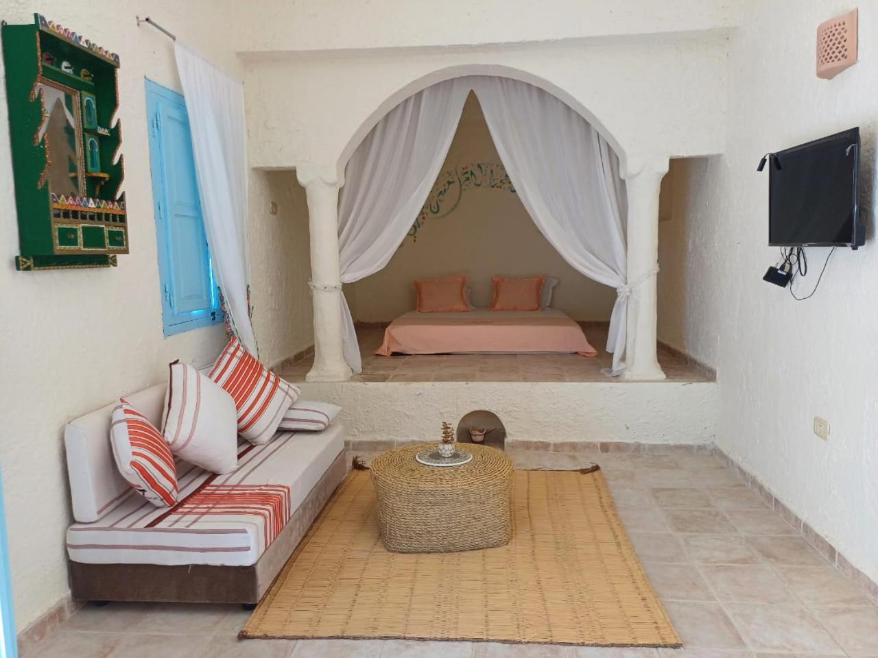 Dar El Jerbiya Hotel Midoun Luaran gambar
